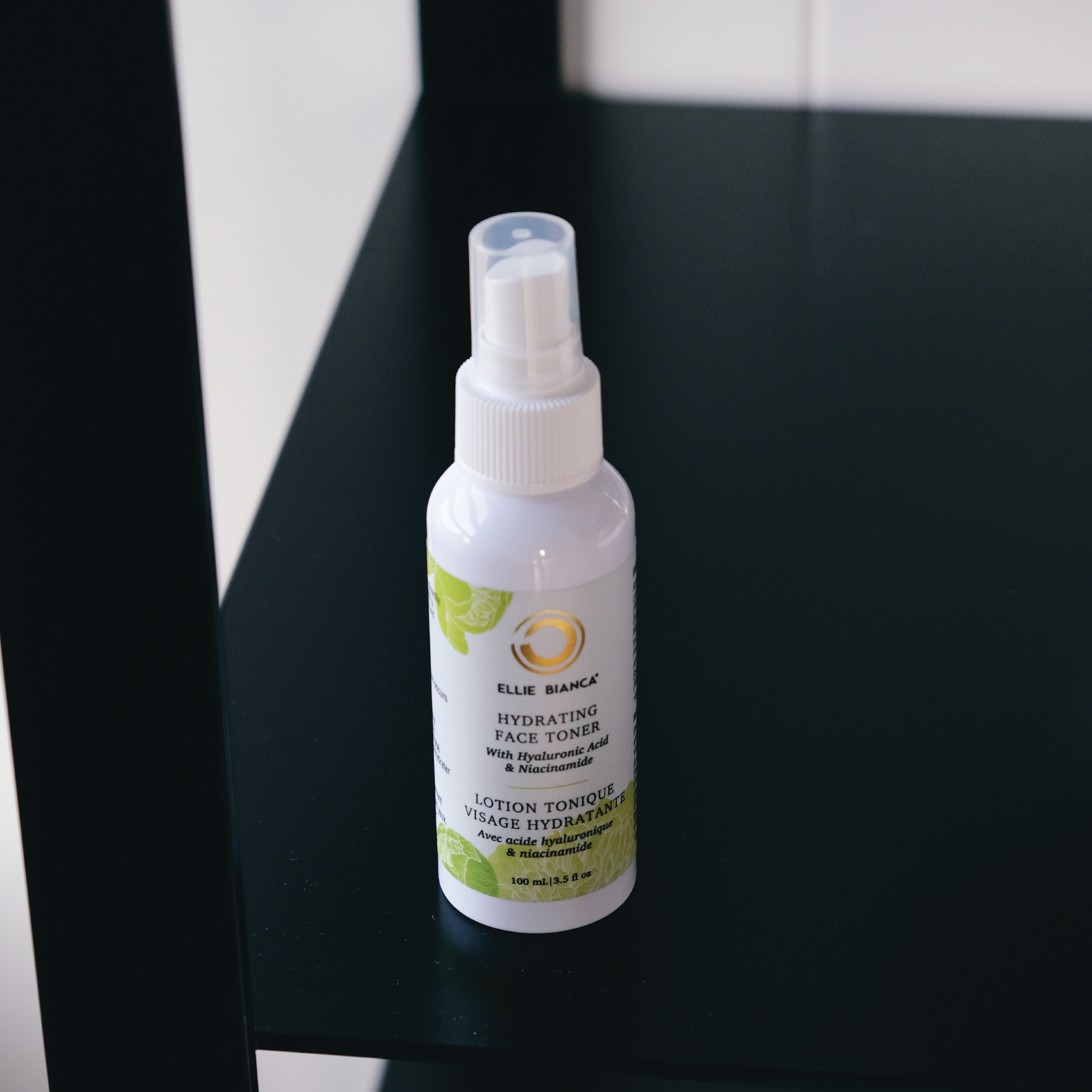 Hydrating Face Toner with Hyaluronic Acid and Niacinamide
